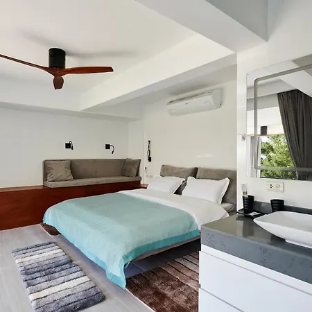 Magic Suites Choeng Mon Exterior photo